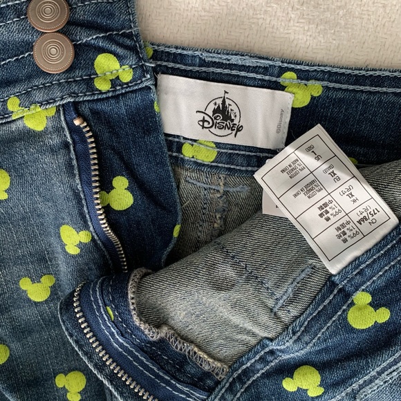 Juniors Large Denim Disney Mickey Mouse print mini skirt with free top - Picture 2 of 5